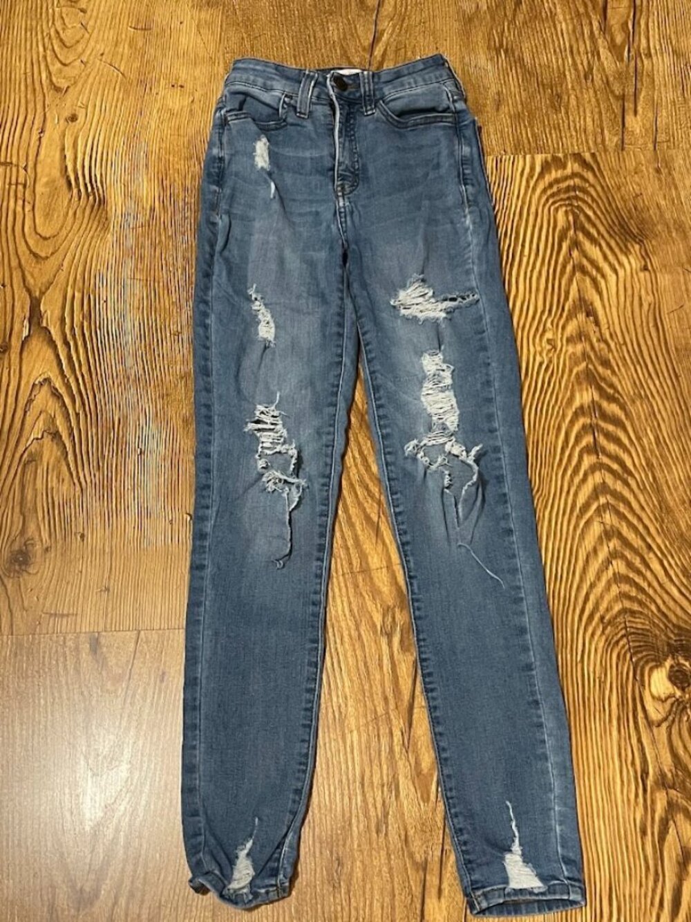 SO Curvy High Rise Jegging, Distressed, Blue, 0/24W